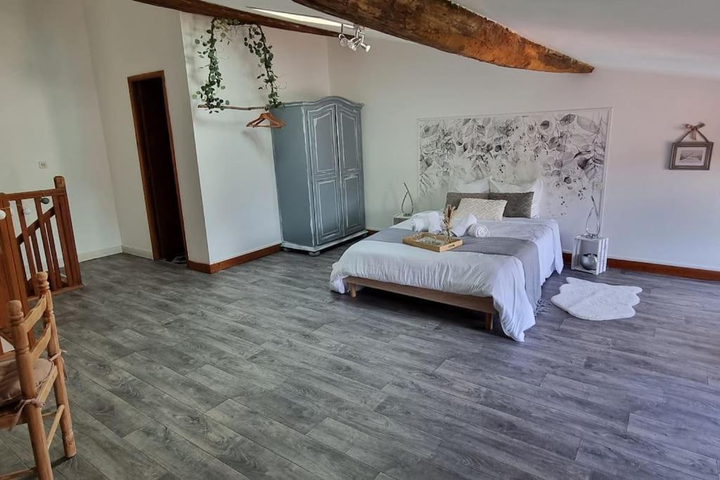 Le Duplex Du Centre - Ideal Pour Un Sejour Detente ! Saint-Savinien Exterior foto